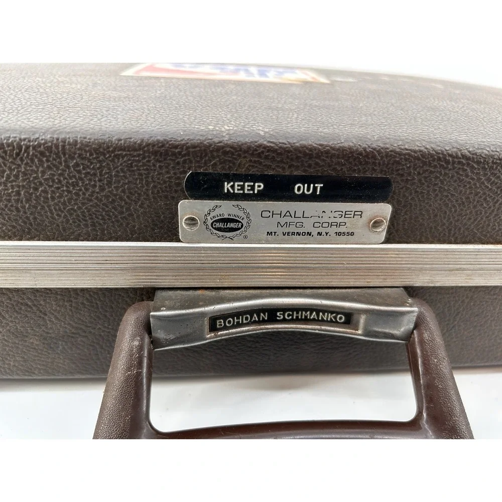 Vintage Challenger Padded Gun Equipment Hard Plastic Brief Case